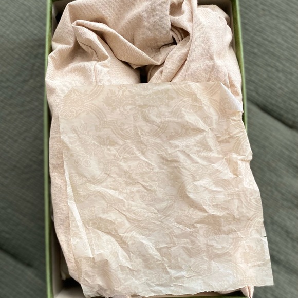 Gucci Ace 'Kitten Logo' - Picture 9 of 12